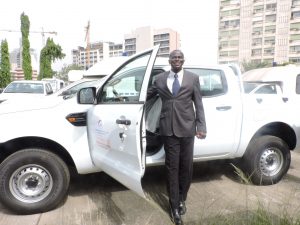 Vehicule-DDS-Bassam-1-scaled