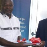 Le PNLS reçoit des aides - mémoires pour la prévention et le traitement de l'infection à VIH chez les enfants et adolescents de la part de la fondation EGPAF