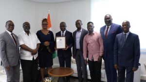  <strong>PRIX DES AWARDS DE LA PRISE EN CHARGE DES PVVIH AU STADE AVANCE.</strong>