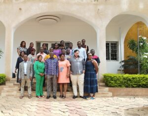 ATELIER DE VALIDATION DE MESSAGES DE SENSIBILISATION ET DE SUPPORTS DE COMMUNICATION SUR LE VIH :PRISE EN CHARGE EN UTILISANT L’IMAGE DES PVVIH ET AUTRE PERSONNE NON INFECTEE