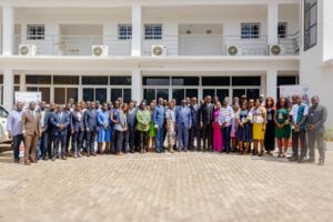 COMMUNICATION SUR LE DÉVELOPPEMENT DU SECTEUR DE LA SANTÉ : ACQUIS ET PERSPECTIVES